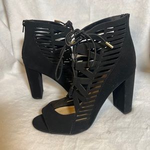Heart in D Black Lace Up Heels